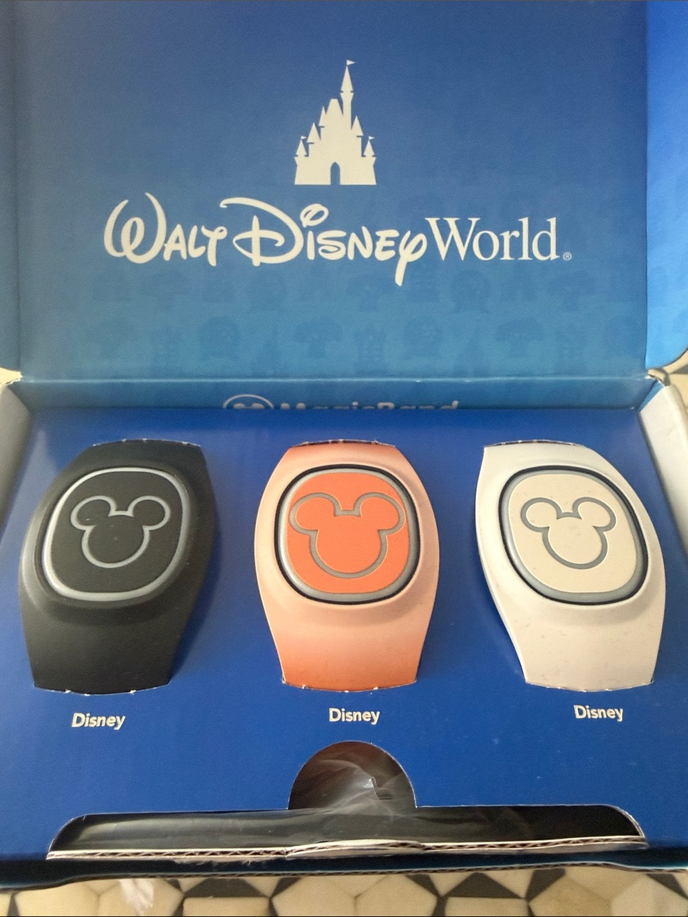 Walt Disney World MagicBand Set — Black, Coral, Ivory